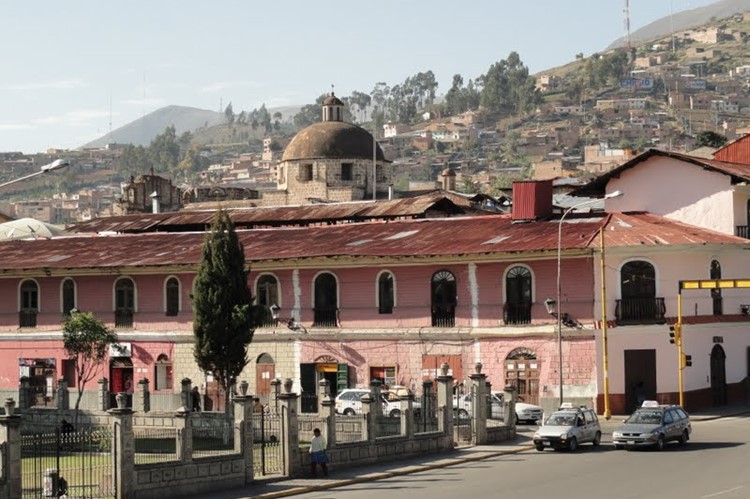 Plaza de Armas - Cajamarca - Noord Peru